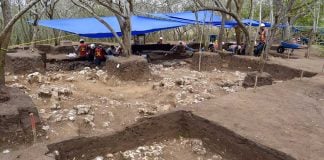 Archaeological dig in Tamaulipas.