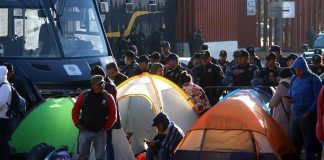 Teachers and their tents are back in Mexico City.