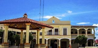 Tututepec, where dogs are at risk.