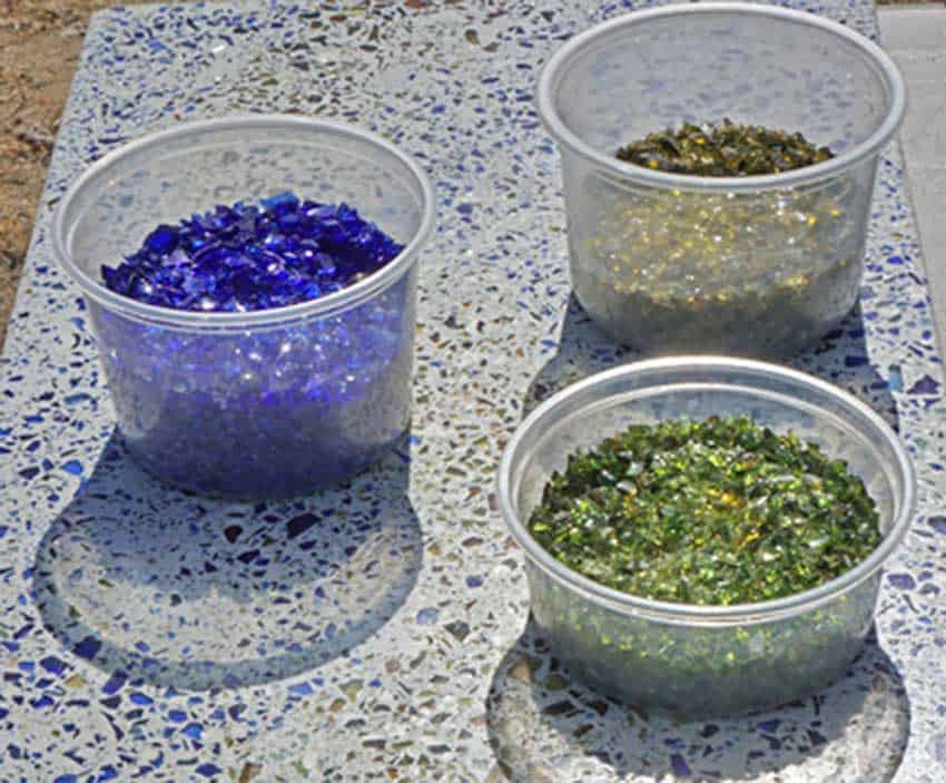 Samples of crushed glass.