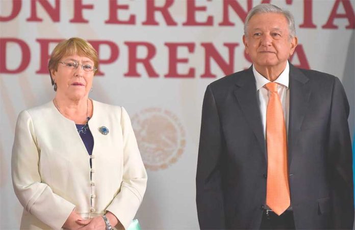 Bachelet and López Obrador at yesterday's press conference.