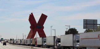 Trucks held up in Ciudad Juárez.