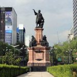 The offending statue, on Paseo de la Reforma.