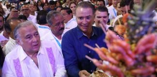 Tourism chief Torruco, and Governor Ordaz.