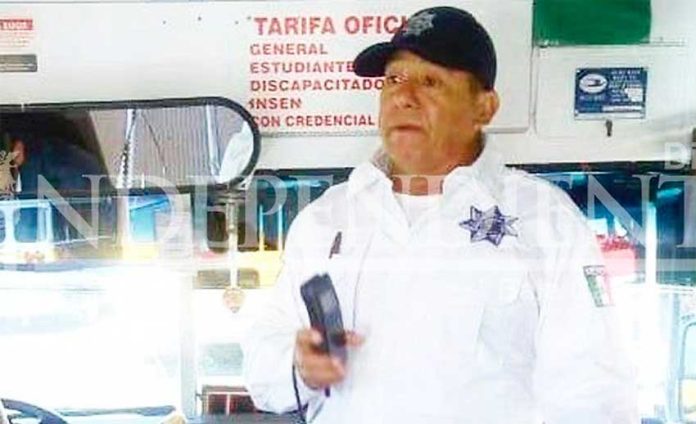 La Paz police officer Cisneros.