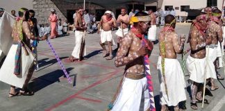 Rarámuri inmates celebrate Easter in Chihuahua prison.