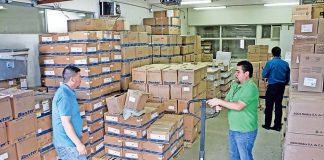 Medical supplies are running short at eight Chihuahua hospitals.