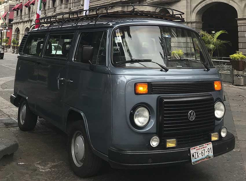 Matilda 70's VW van, called La Chata