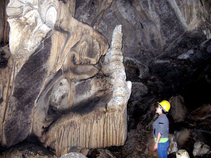 Curious cave formation inside La Cueva de la Palma, near Atemajac.