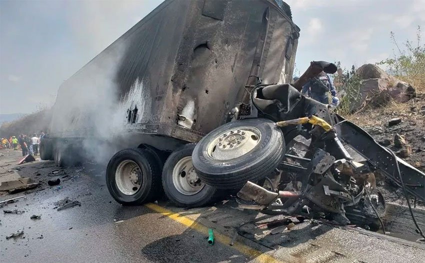 The wreckage of the semi after the accidenton a Veracruz highway.