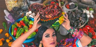 Lila Downs' new album: dedicated to the chile.
