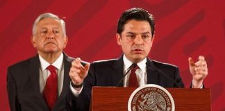 New IMSS chief Robledo speaks at the presidential press conference.