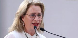 González Blanco resigned her post on Saturday.