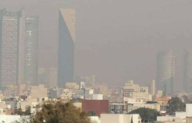 Limited visibility in Mexico City.
