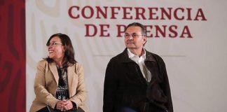 Energy Secretary Nahle and Pemex boss Romero will build new refinery.