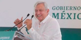 López Obrador at yesterday's rally in Durango.