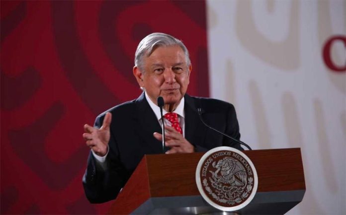 López Obrador charged that the sargassum invasion has been a fabricated emergency.