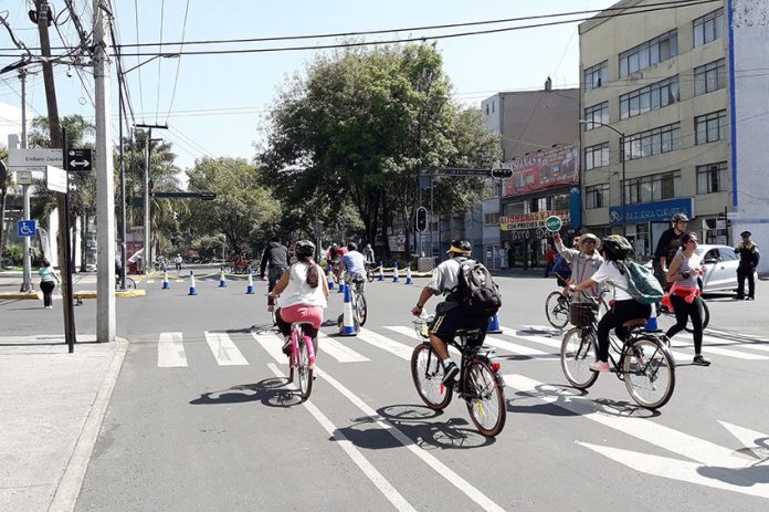 Mexico City cyclists are preparing for a 17-kilometer tour next weekend.