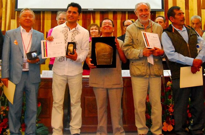 Coffee producers who won a previous Cup of Excellence competition in Mexico.