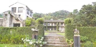 Property seized from ex-Veracruz governor Javier Duarte was to become a research center to study orchids and coffee cultivation.