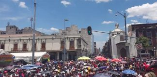 Students demonstrate outside Education Secretariat offices in Mexico City.