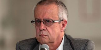 Finance Secretary Urzúa.