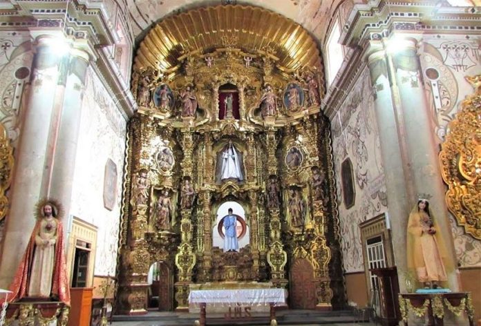 Templo San Felipe Neri in Oaxaca city