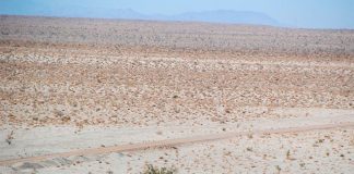 Laguna Salada: hiking during heat of the day is not advisable.