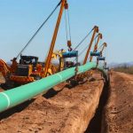 Industry is waiting for natural gas to arrive through the new Texas-Tuxpan pipeline, but legal action has delayed the movement of gas.