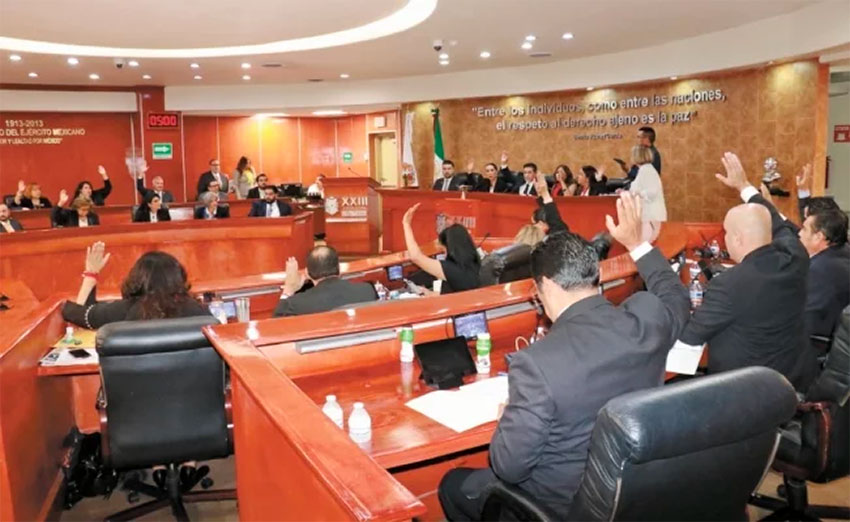 Public will vote on controversial extension of Baja governor's term