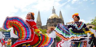 Folkloric dancers in Guadalajara on Saturday.