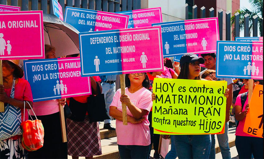 Opponents of same-sex marriage demonstrate in the Oaxaca capital.