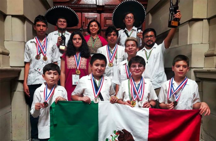 Mexico's math competition medalists in South Africa.