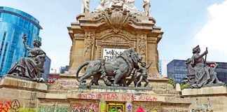 Graffiti damage at the Angel of Independence in Mexico City.