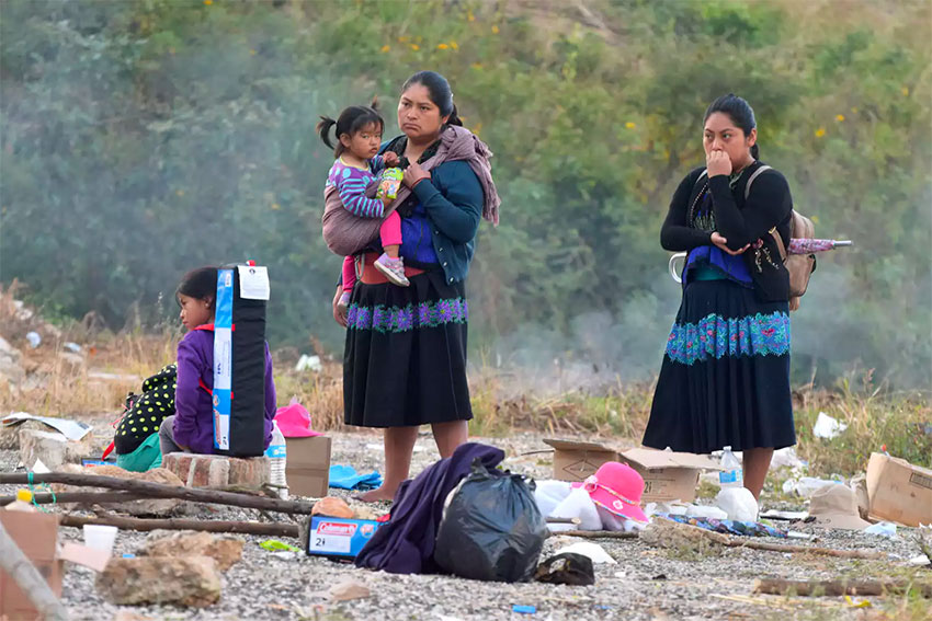As a group, indigenous women are the poorest people in Mexico. They are also the most likely to receive inadequate medical care and to die in childbirth