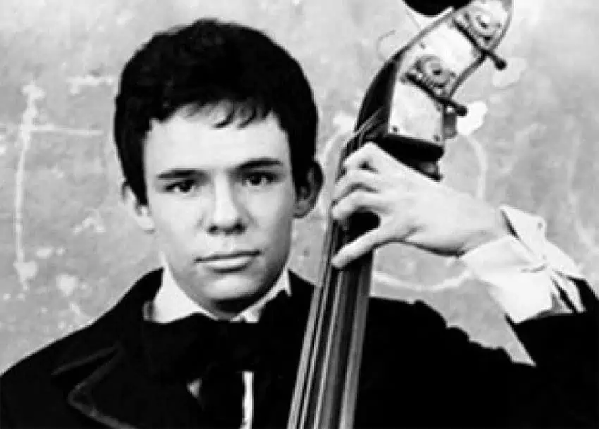 In the early days he played string bass in a jazz and bossa nova group he formed.