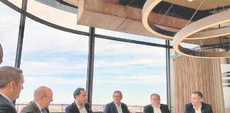 Yucatán officials sign agreement with Spanish firm for new satellite center.