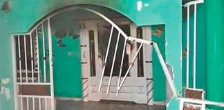 A house in Guaymas that came under attack by a commando.