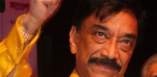 Railway workers' union boss Flores.