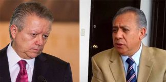 Chief Justice Zaldívar, left and the suspended judge Camero.