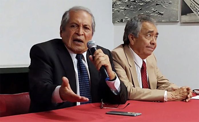 Guzmán family lawyers give a press conference in Culiacán.
