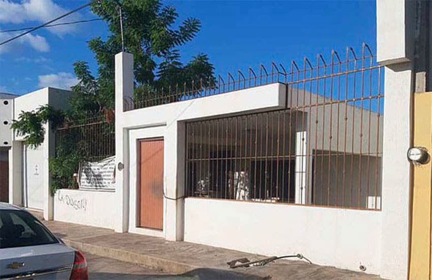 This house in Culiacán was owned by 'El Chapo' Guzmán. 