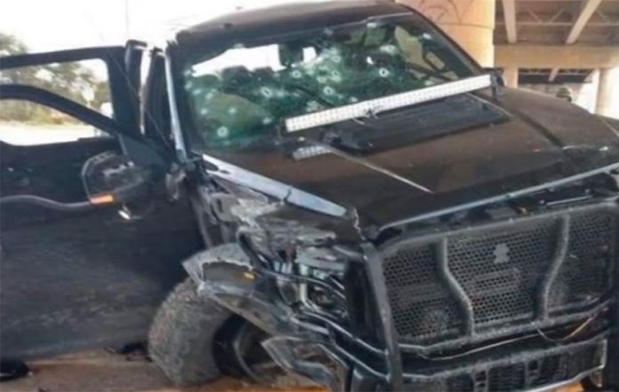 Clashes in Nuevo Laredo killed 6 hitmen.