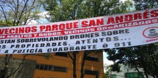 A banner in Coyoacán warned residents in July about drones being used by thieves.