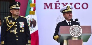 Cresencio, left, and Ojeda pledge their loyalty on Wednesday.