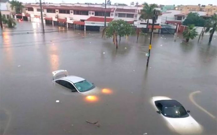 Flooding in Mazatlán on Thursday.