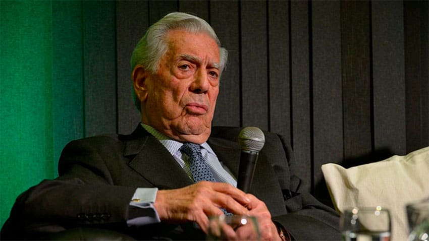 Peruvian Mario Vargas Llosa will talk about his latest book.