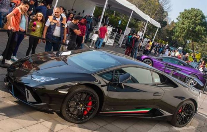 The Lamborghini fetched the top price in the auction of seven luxury vehicles.