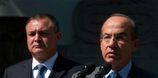 García Luna, left, and then-president Calderón.