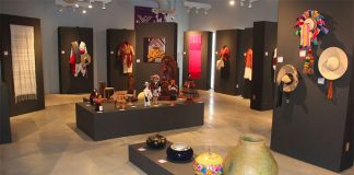The Chiapas Artisans' Museum has 500 pieces on display.